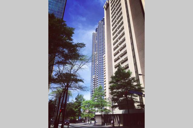 Downtown Oasis 2L Aparthotel Атланта Екстериор снимка